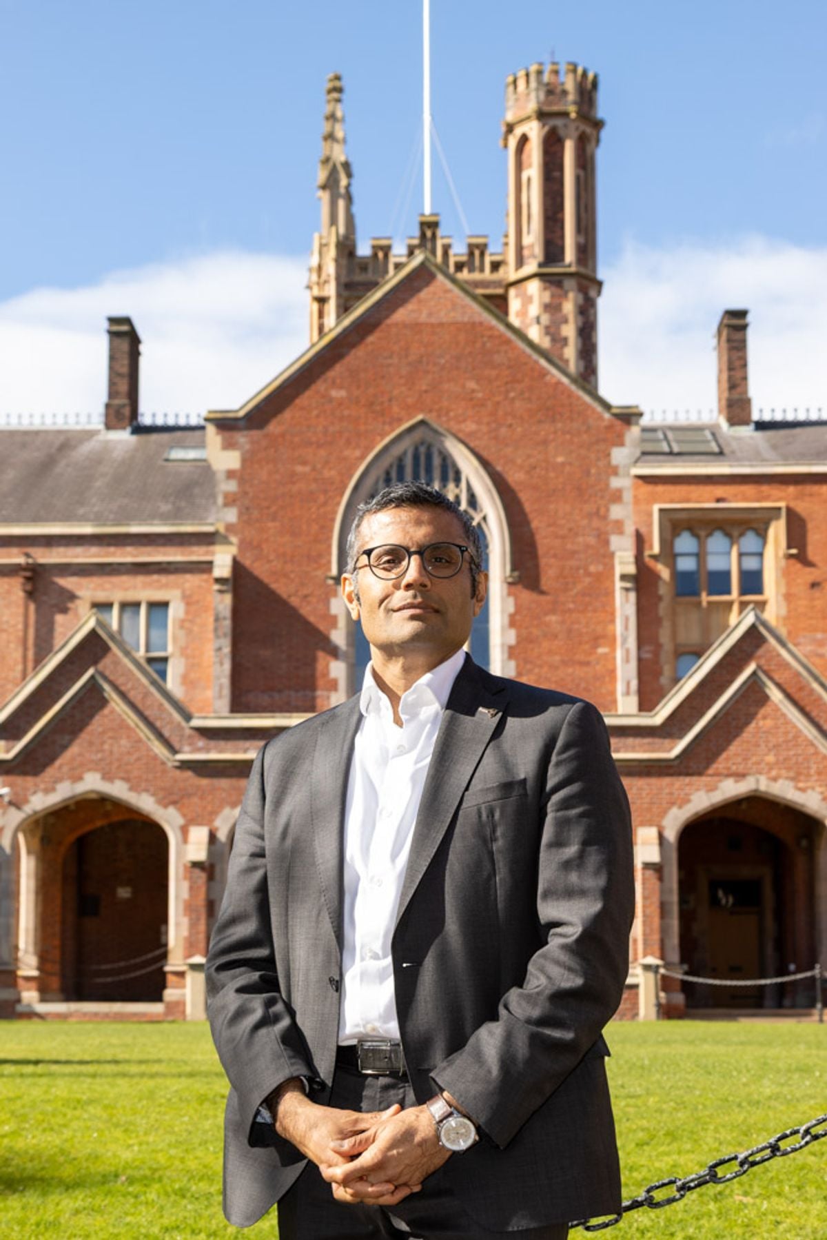 Dr. Nikhil Narayan